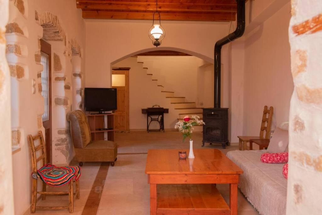 Villa Nino'S House - In Kato Chorio Of Ierapetra Extérieur photo
