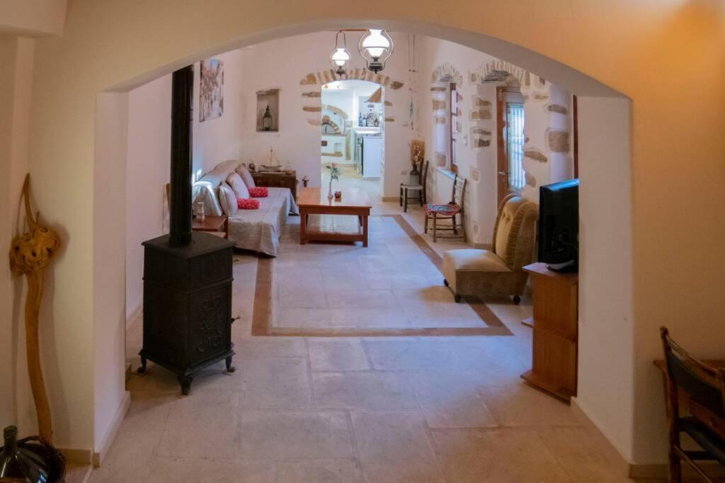 Villa Nino'S House - In Kato Chorio Of Ierapetra Extérieur photo